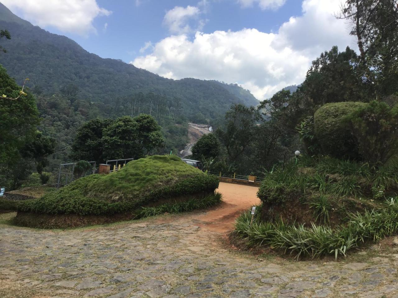 Wild Elephant Eco Friendly Resort 3*