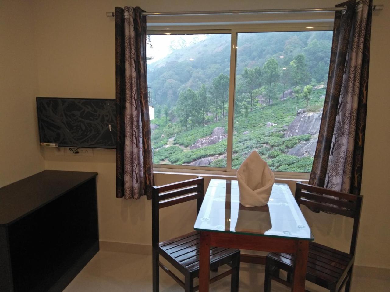 Homestay Tea Dale - With Tea Estate View Munnar