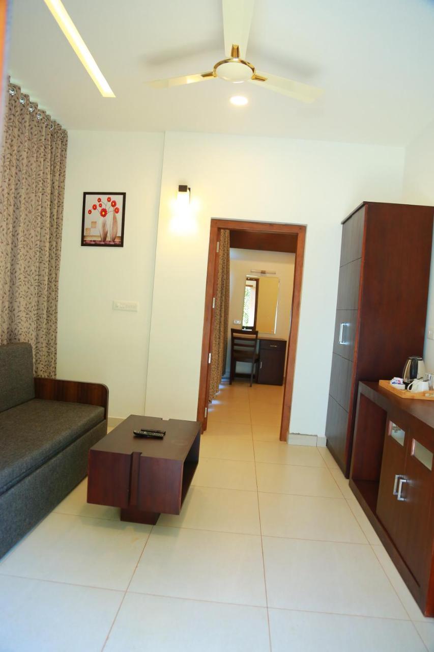 Hotel Palmtree Leaf, 3*