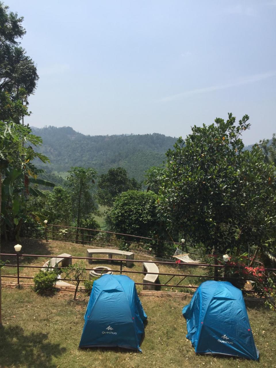 The Lost Hostel, * Munnar