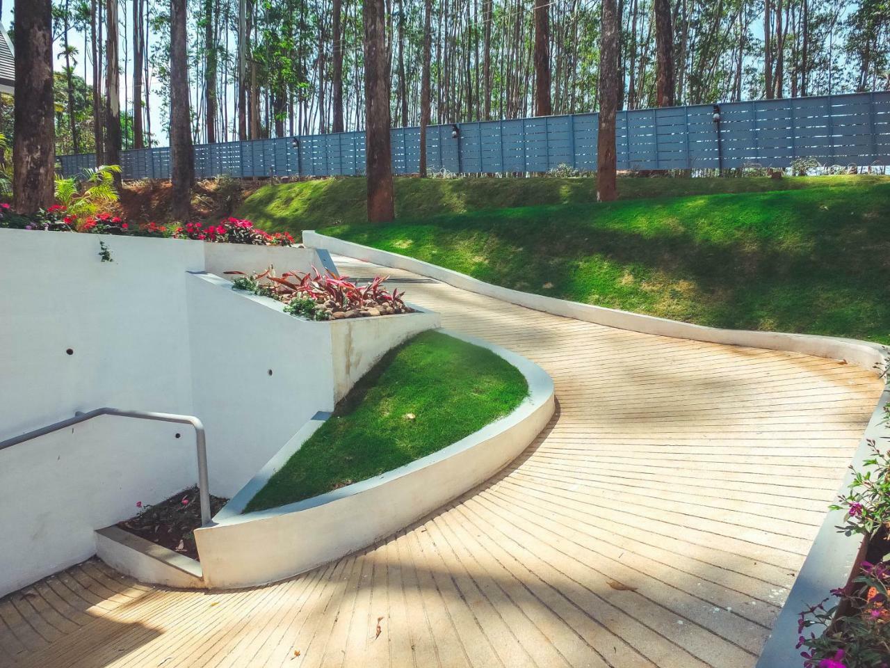 Eucalyptus Resort 4*