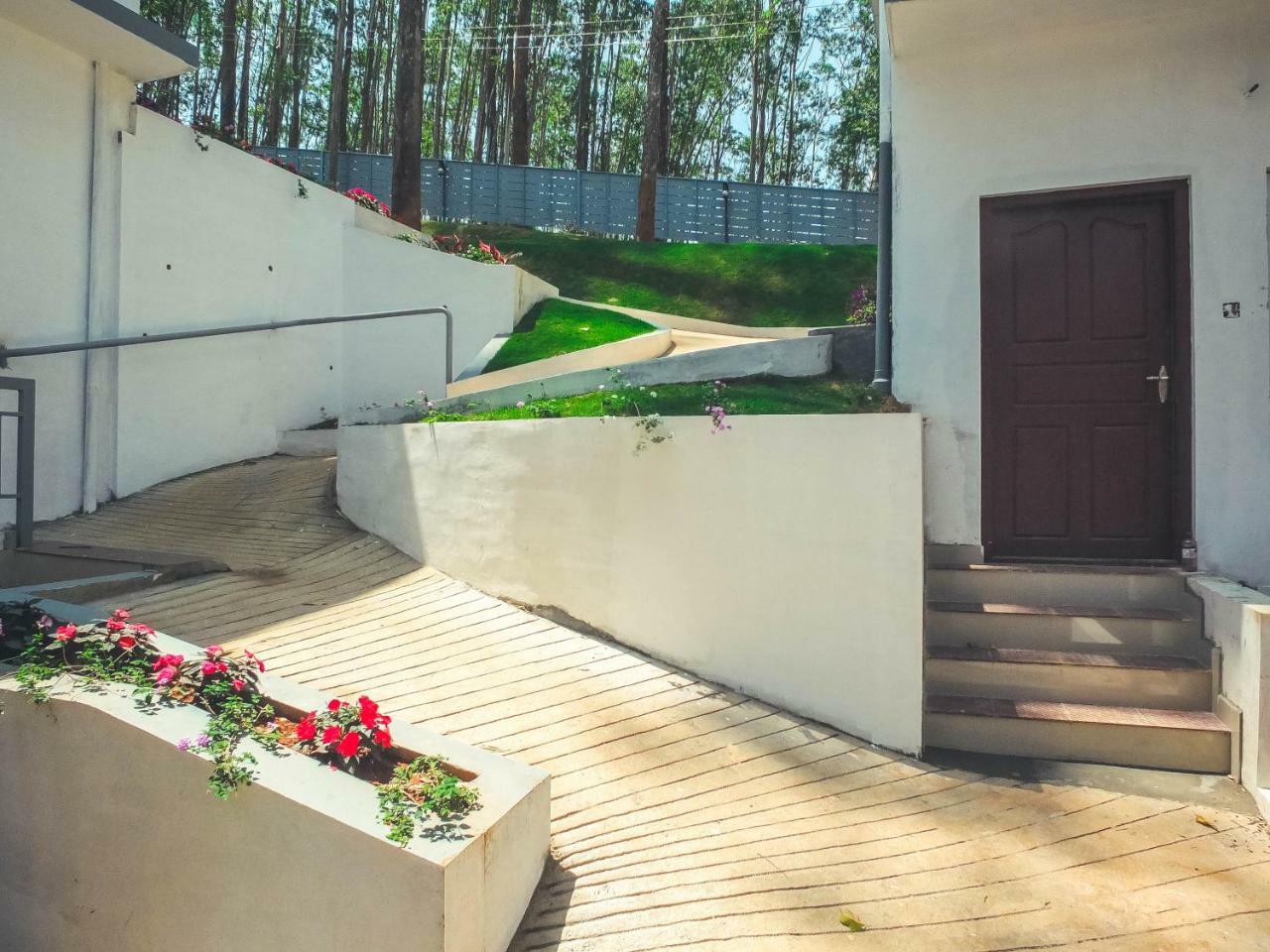 Eucalyptus Resort 4*