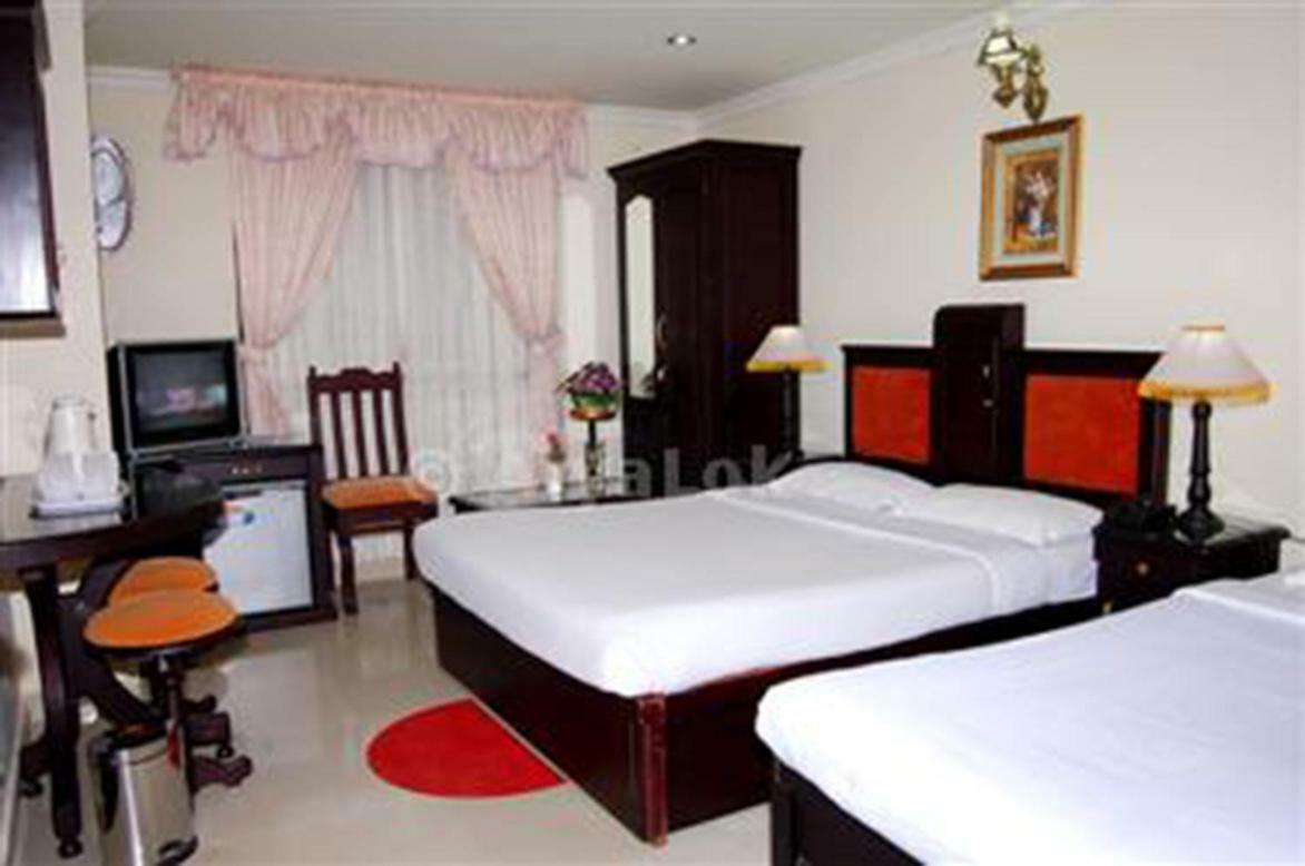Archana Residency 3*