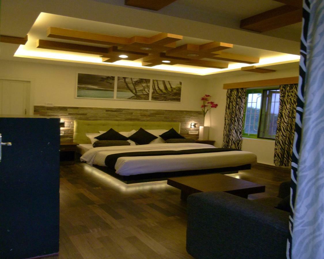 The Regalia 3* Munnar