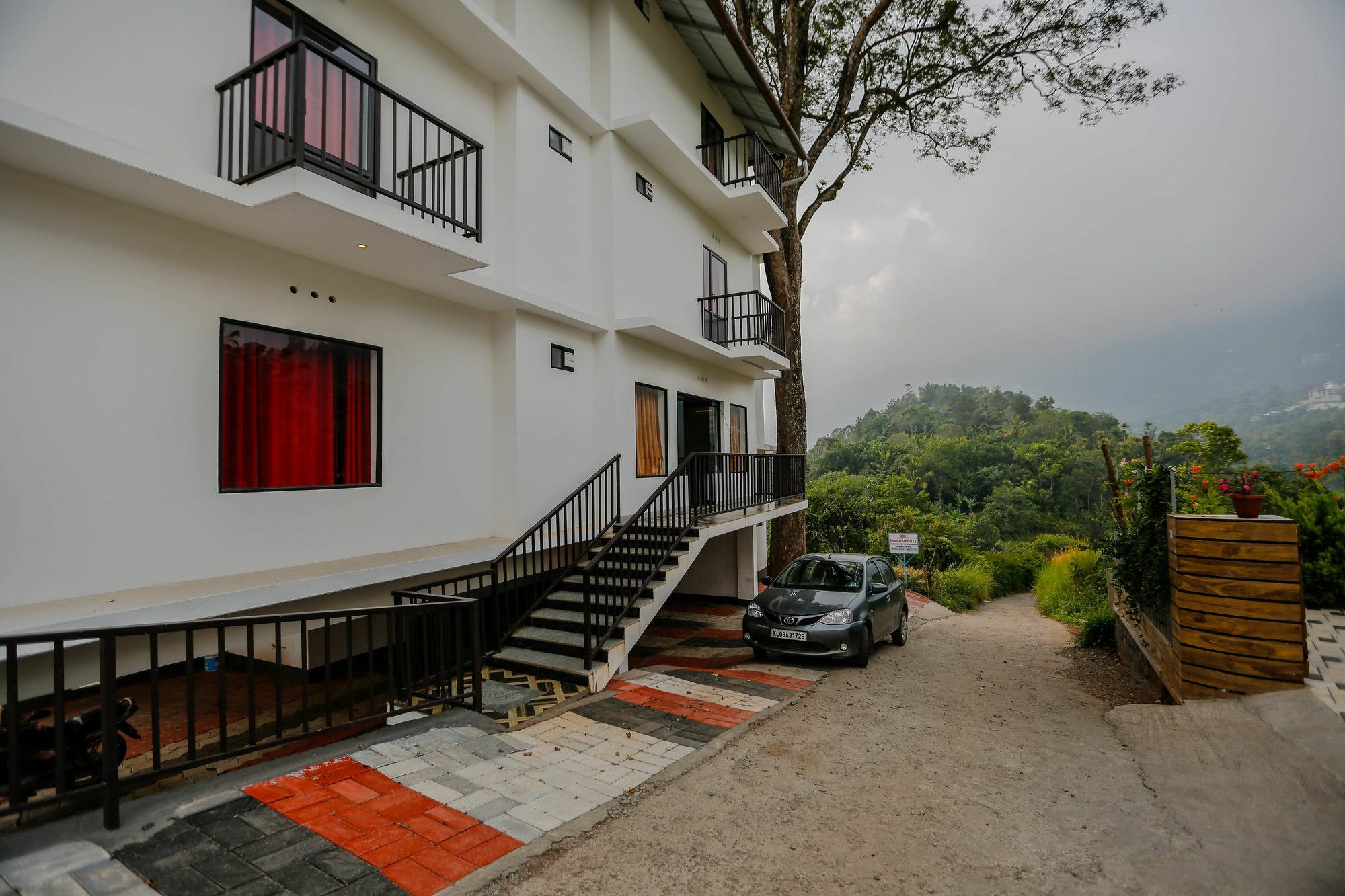 Diamond Hills Hotel 3*