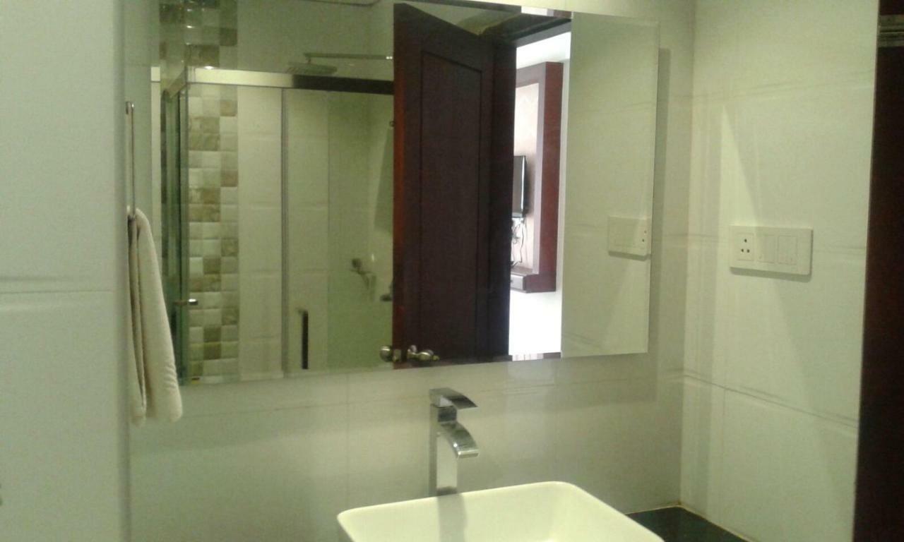 Hotel Gokulam Park Munnar