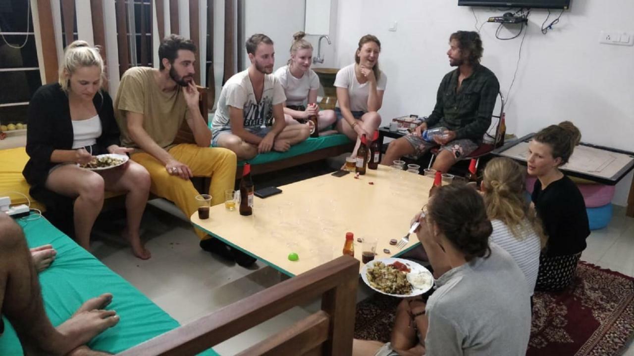 The Lost Hostel, * Munnar