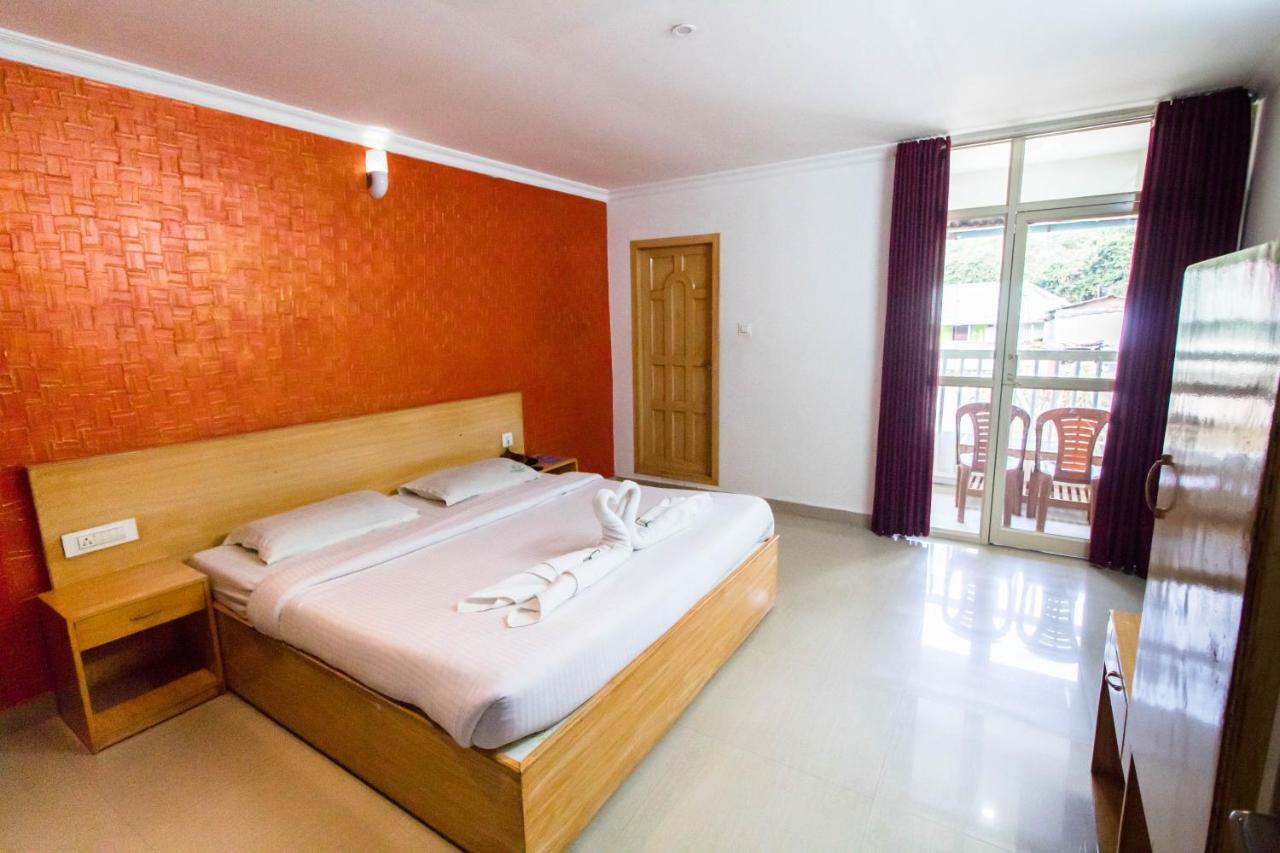 Eden Holidays Ev Inn