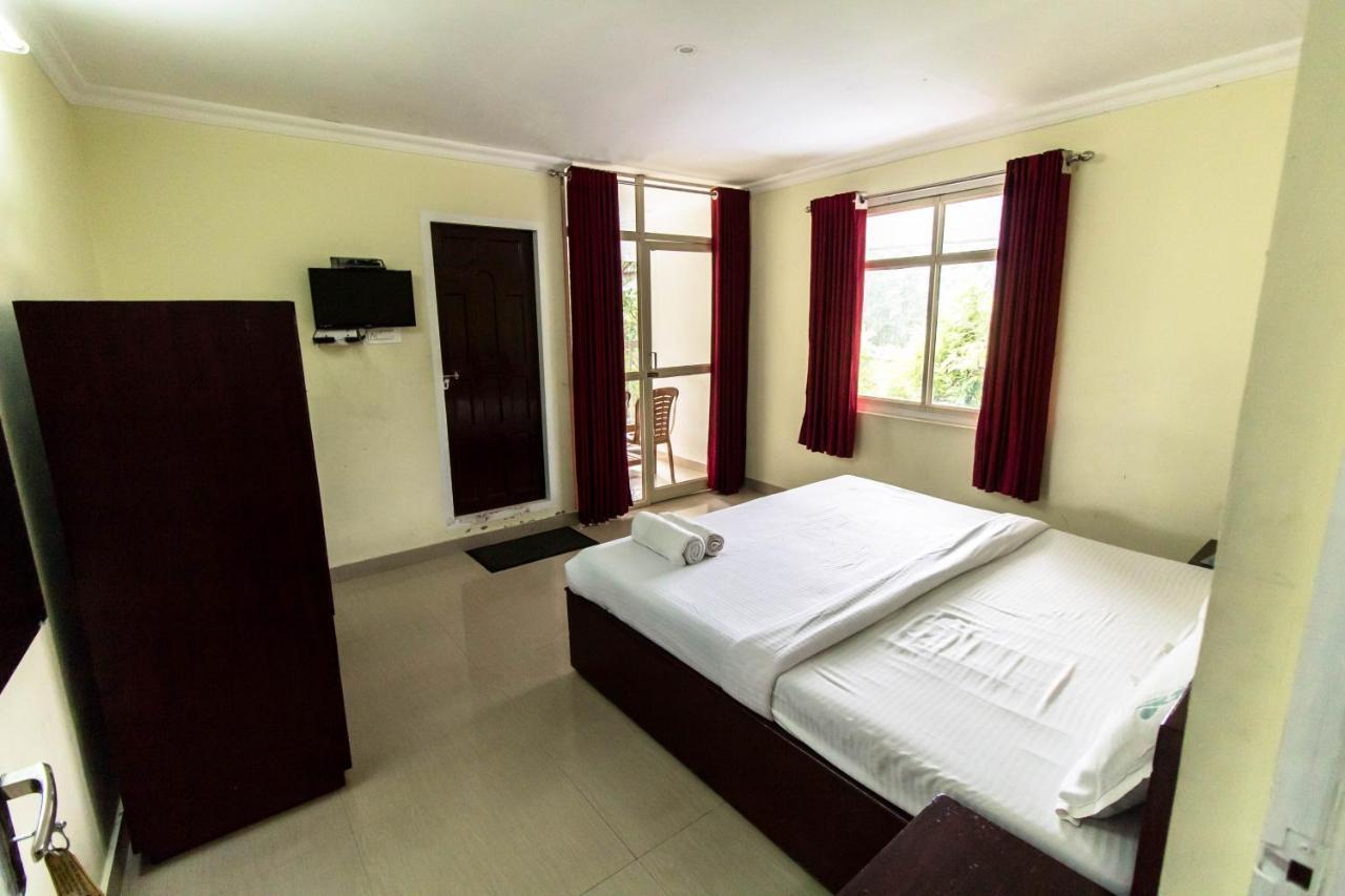 Eden Holidays Ev Inn