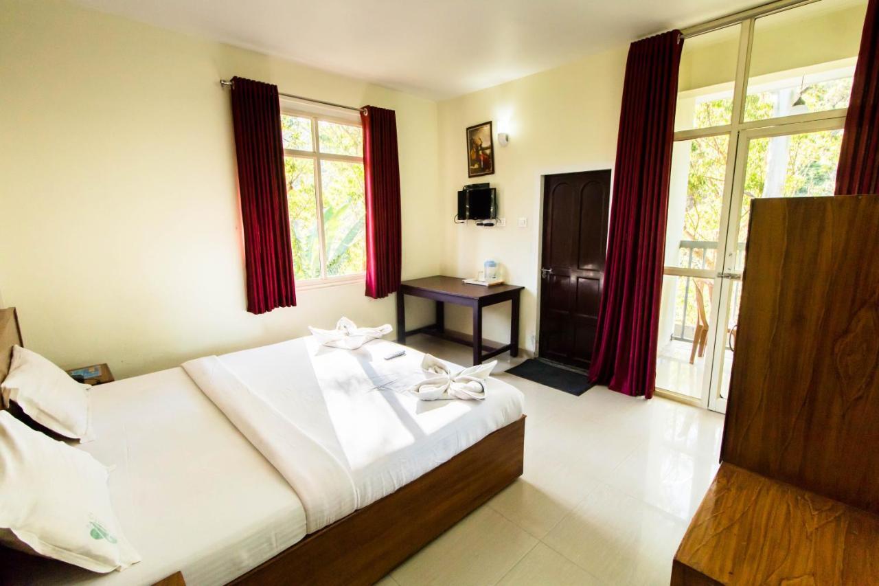 Eden Holidays Ev 3*