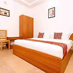 Iceberg Hill View Resort Munnar