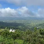 Munnar Alkaline Villa