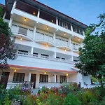 Dream Catcher Plantation Resort