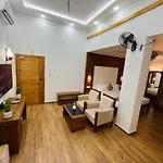 Hotel White House, Munnar