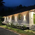 Calm Shack - 2 Bedroom-Boutique Farm Stay