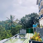 Munnar Misty Inn