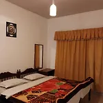 Sisiram River Side