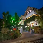 Bell Vedera Resort