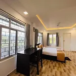 7 Malai Munnar
