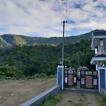 White Petals -3 Bhk Homestay Munnar - Available For Indian Nationals Only