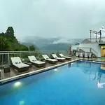The Munnar Queen
