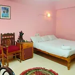 Munnar Downtown Hotel