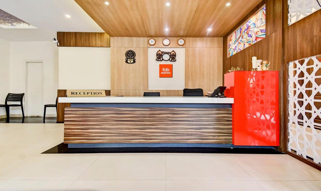 Fabexpress Luminos Dwelling Ikka Nagar 3*
