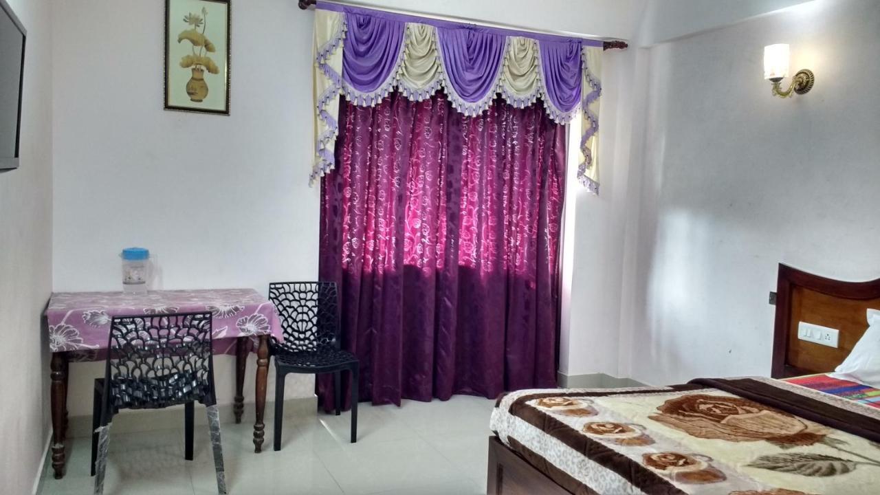 Hotel Arul Mount Munnar