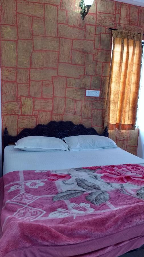 Arul Mount Hotel Munnar