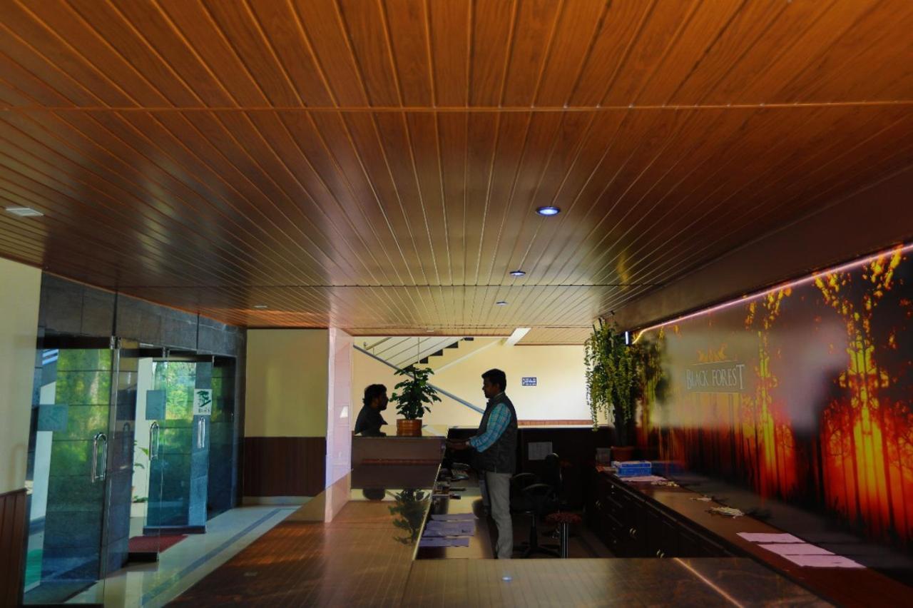 Hotel Black Forest Munnar