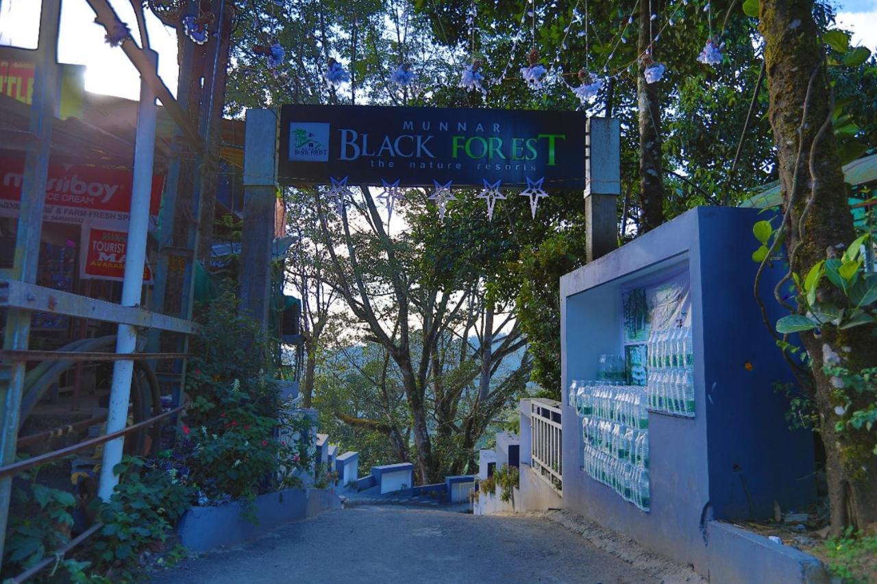 Hotel Black Forest Munnar