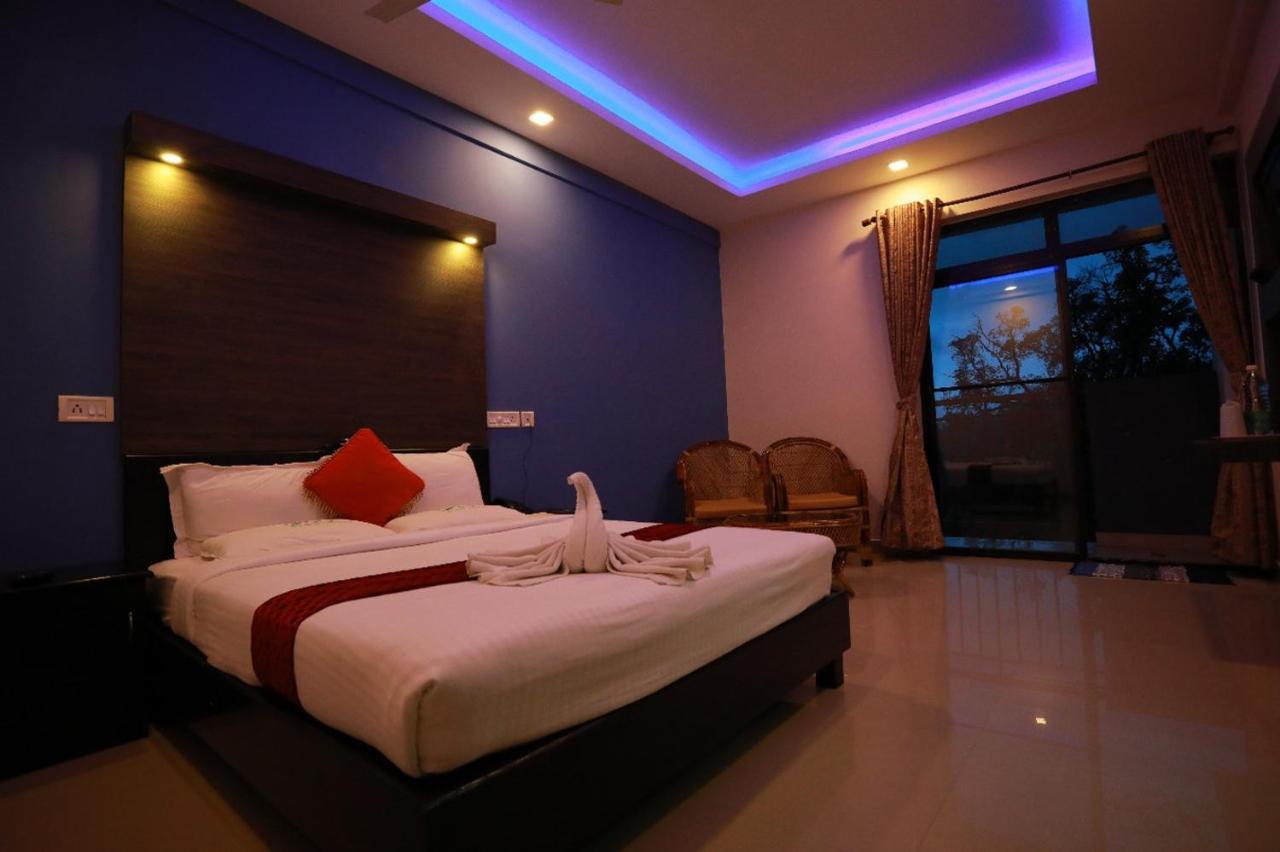 Black Forest Hotel Munnar