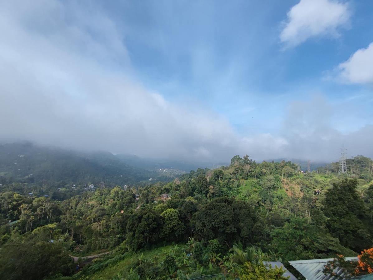 Tea Hills - Mthr Munnar
