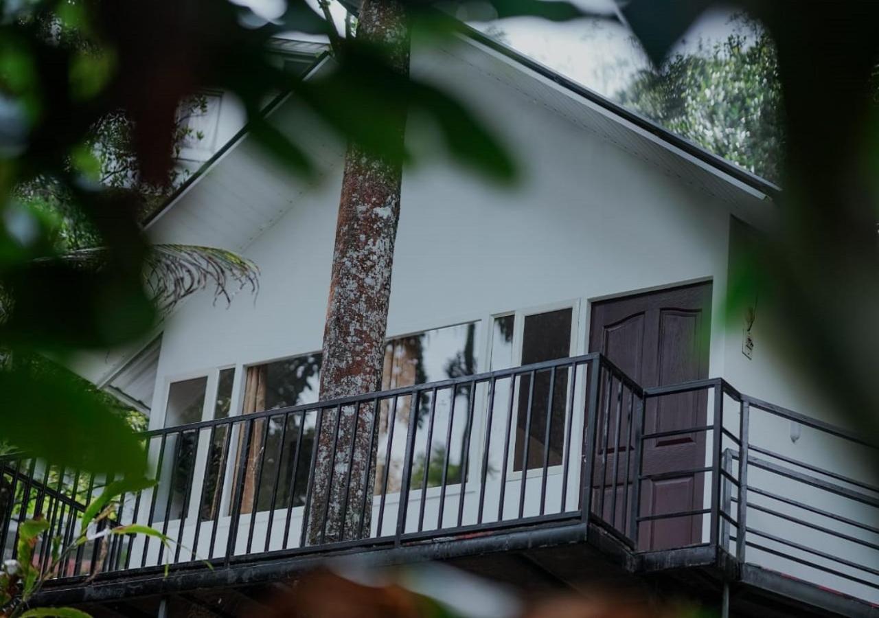 Mithra Holiday Cottages By Lexstays Holiday home Munnar