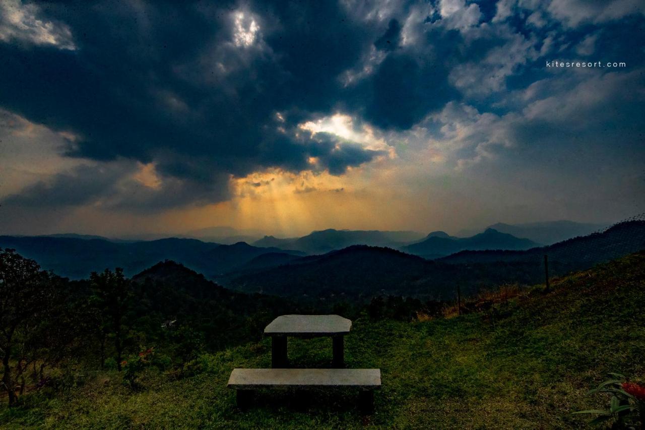 Haze And Kites Resort