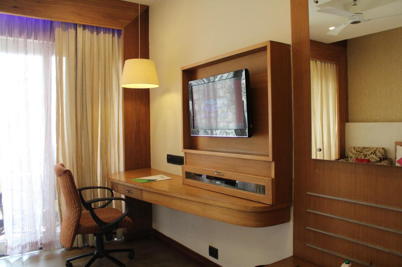 Devonshire Greens - The Leisure And 4* Munnar