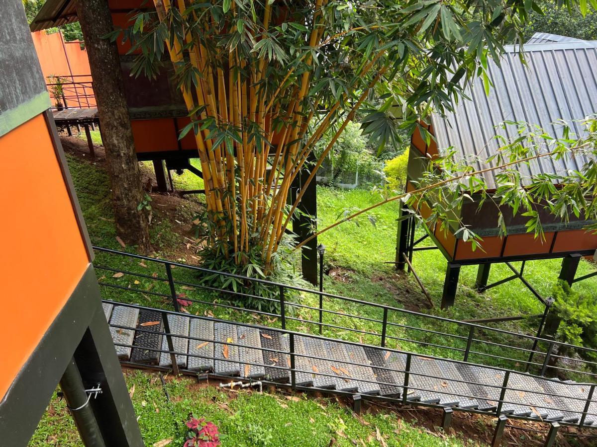 Hotel Santhi Hill View Munnar