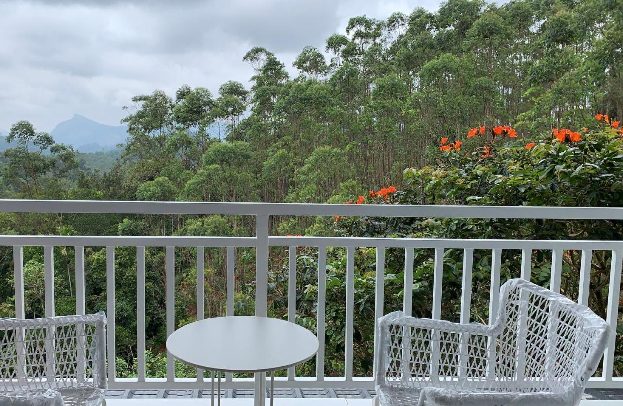 Resort White House, 4*