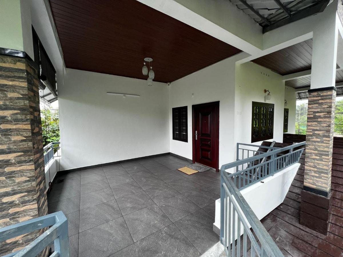 Cherry Blossom 2bhk * Munnar
