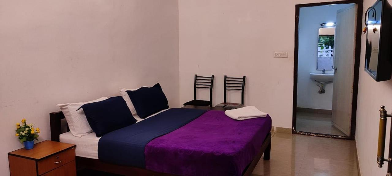 Homestay John *