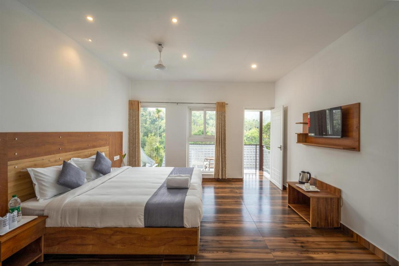 Majestic & Guest house Munnar
