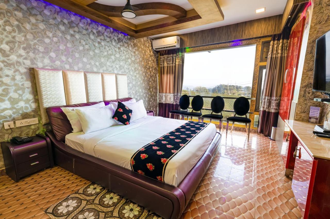 Parakkat Nature Resort 5*