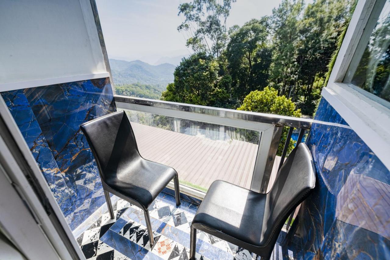 Parakkat Nature 5*