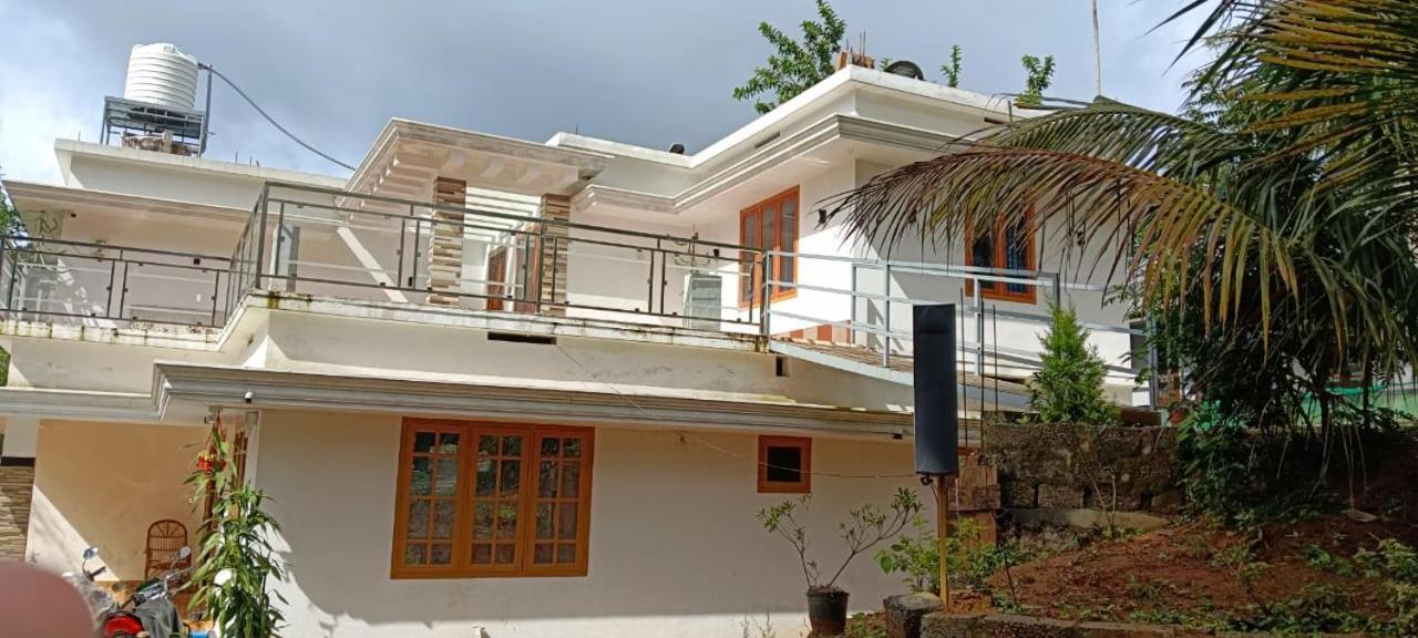 Homestay Golden Cherry