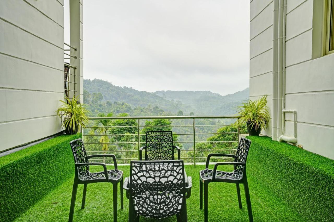 Oyo Flagship 81260 Star Lights Hotel