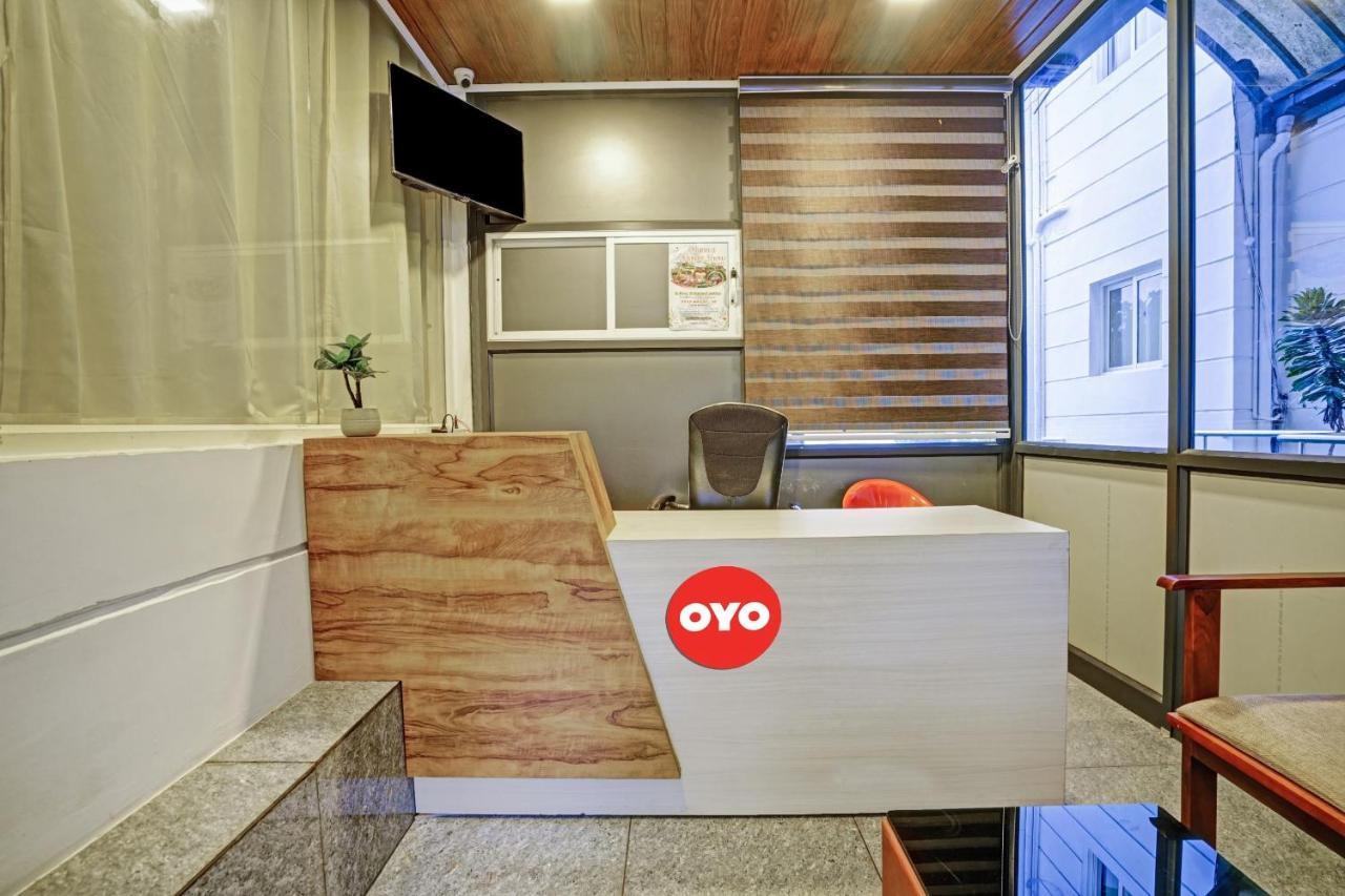 Oyo Flagship 81260 Star Lights Hotel Munnar
