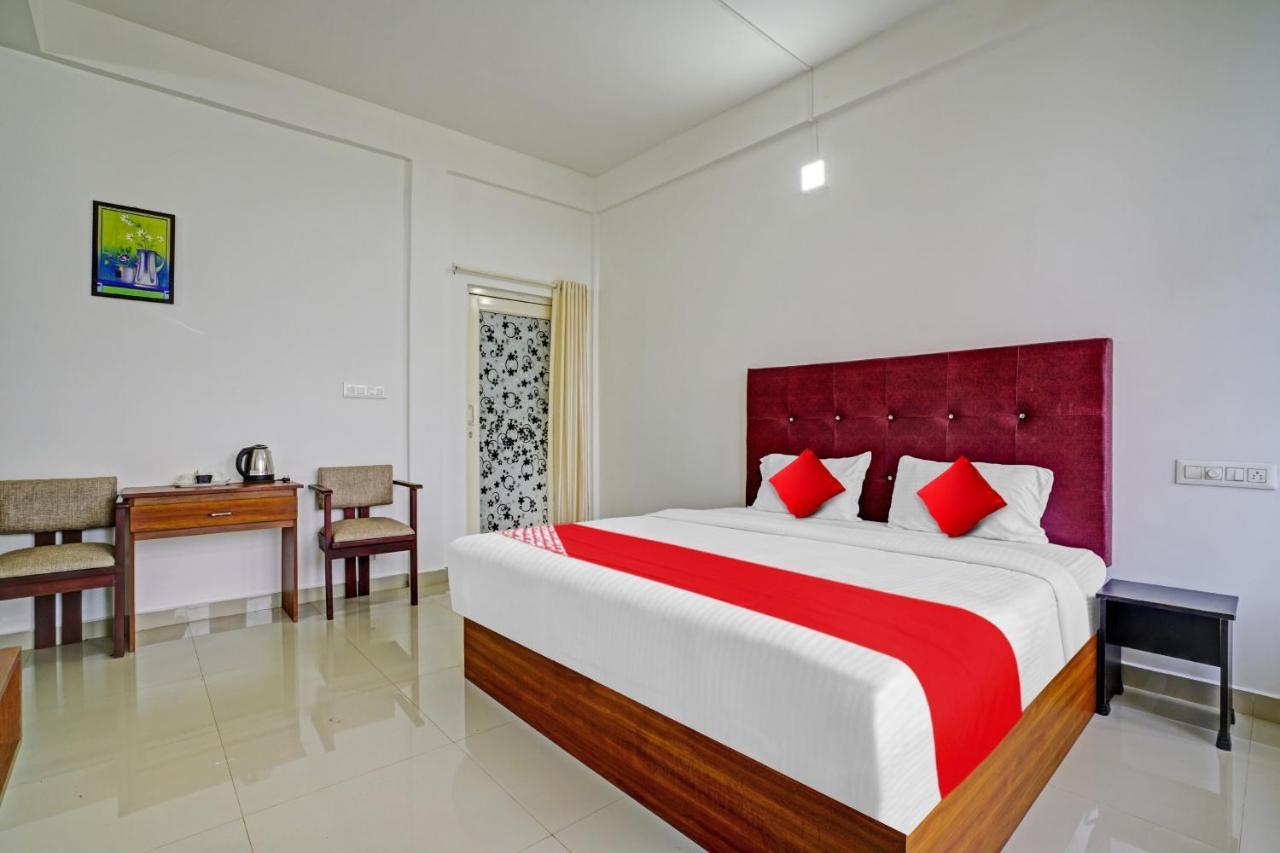 Oyo Flagship 81260 Star Lights Munnar