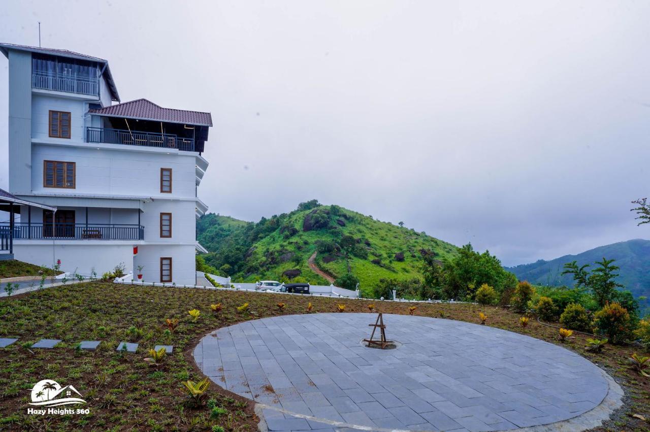 Hazy Heights 360 * Munnar
