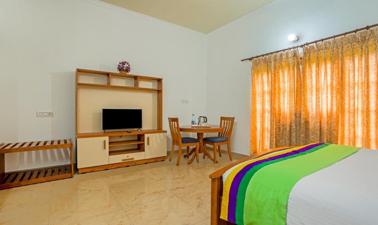 Itsy Classiyo Crown With Balcony 3* Munnar