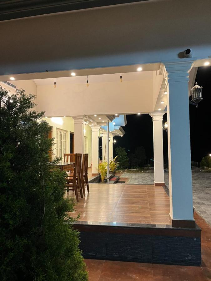Villa Alkaline *